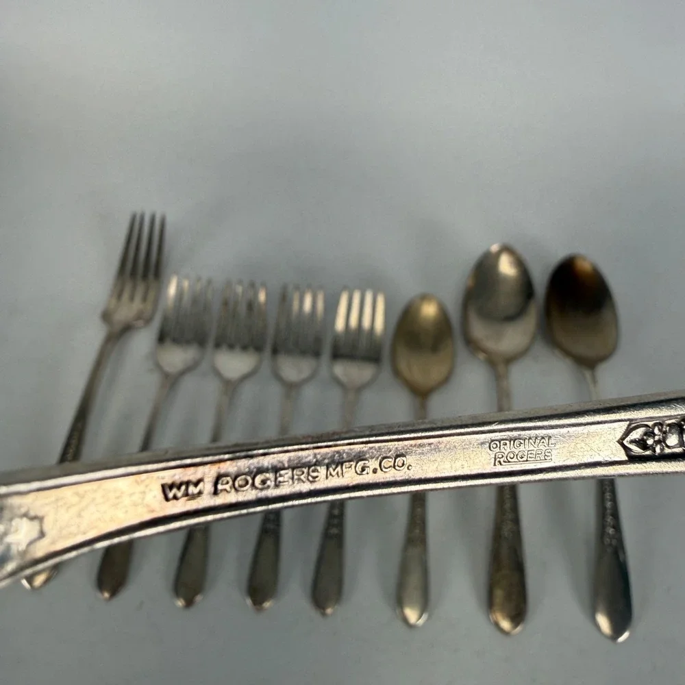 Vintage Priscilla Lady Ann Silverplate WM Rogers 1941 lot of 9 Flatware